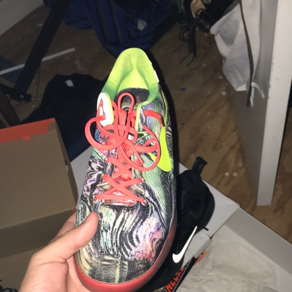 Prelude Kobe 8s - Picture 8 of 12